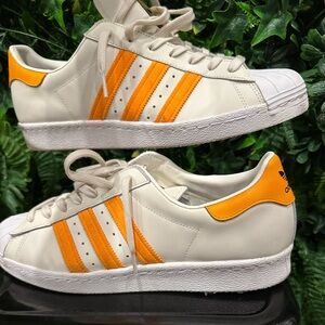 Adidas shell toe men’s size 12 - white & orange